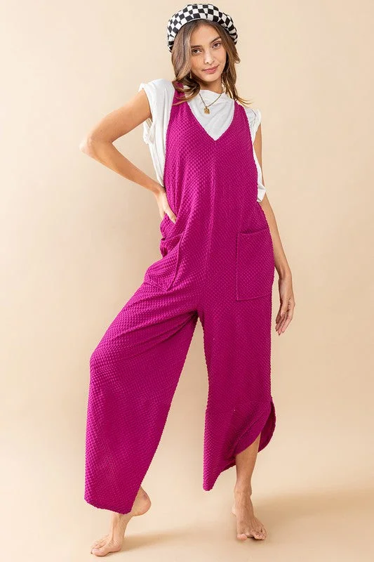 MAGENTA TEXTURED KNIT SLEEVELESS JUMPSUIT BU61004SA