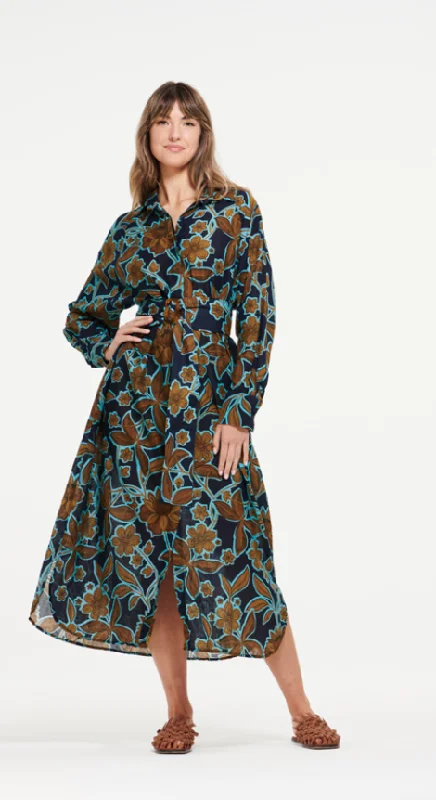 Feminine Grace Oman   jessie navy maxi