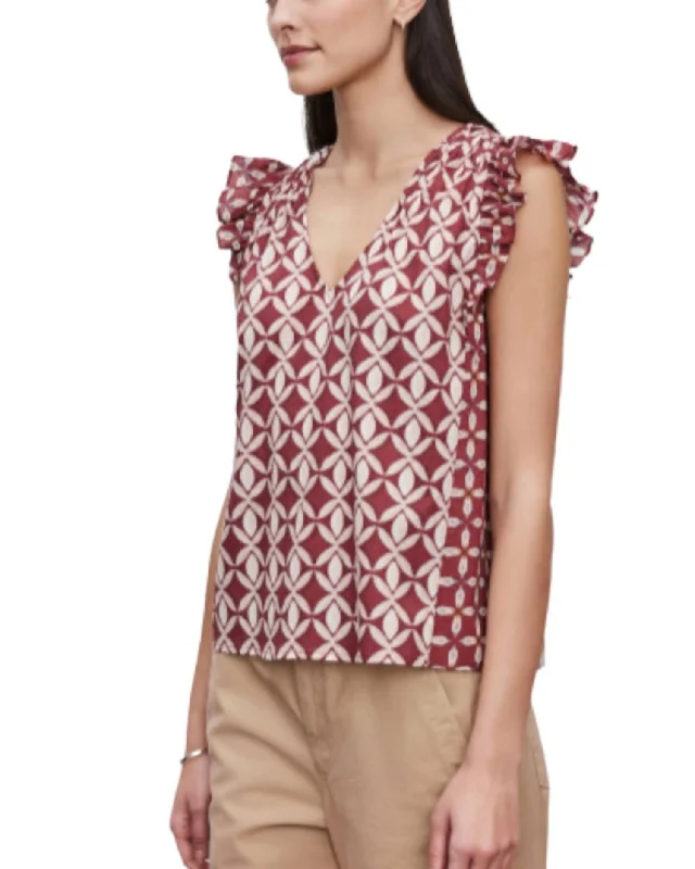 Kandra Flutter Sleeve Top In Sangria